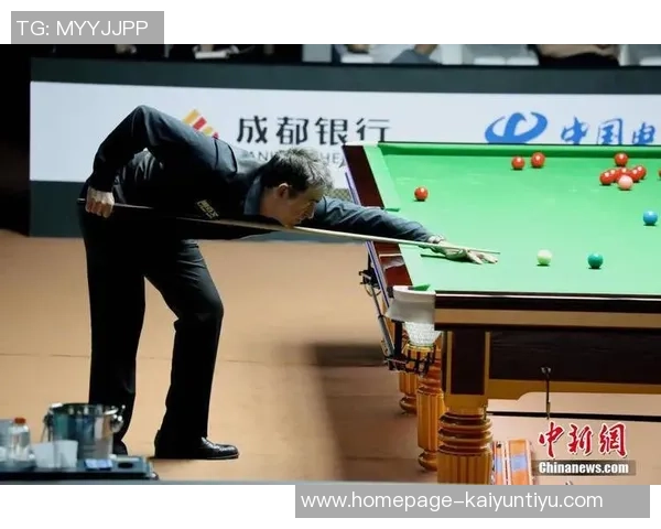 丁俊晖与潘晓婷的巅峰对决斯诺克赛场上的传奇之战 丁俊晖与潘晓婷的巅峰对决斯诺克赛场上的传奇之战